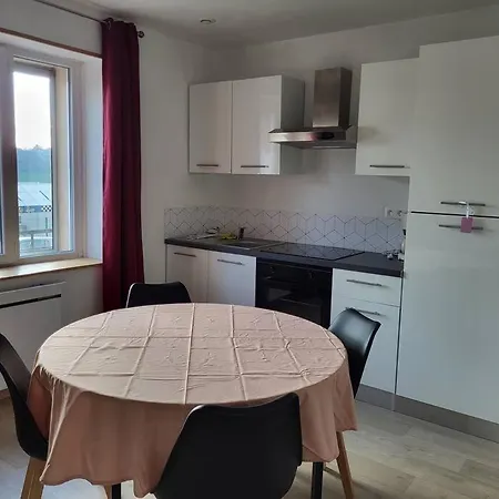 Apartment 40 M² Proche Rempart *